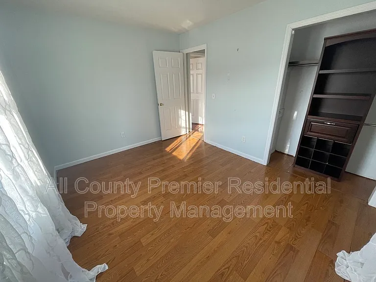 3138 Powhatan Ave — Photo 8