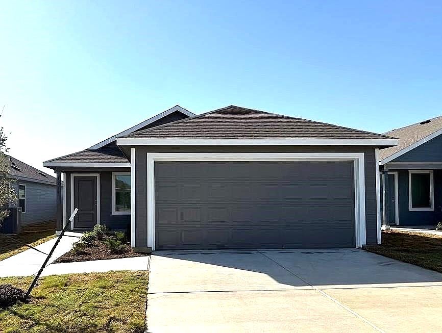 1st image of 1258 Basswood Dr