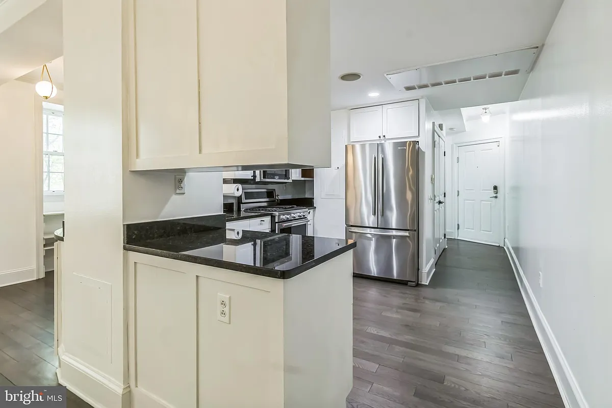 Building Photo - 1750 16th St NW #13