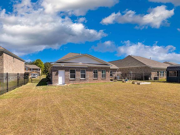 4th image of 2070 Hatteras Way