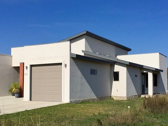 2nd image of 2611 Las Cimas Dr