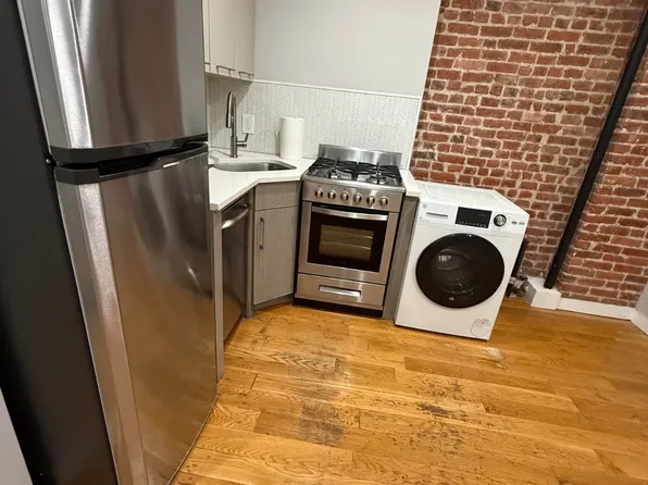 21 Catherine Street image 1 of 5