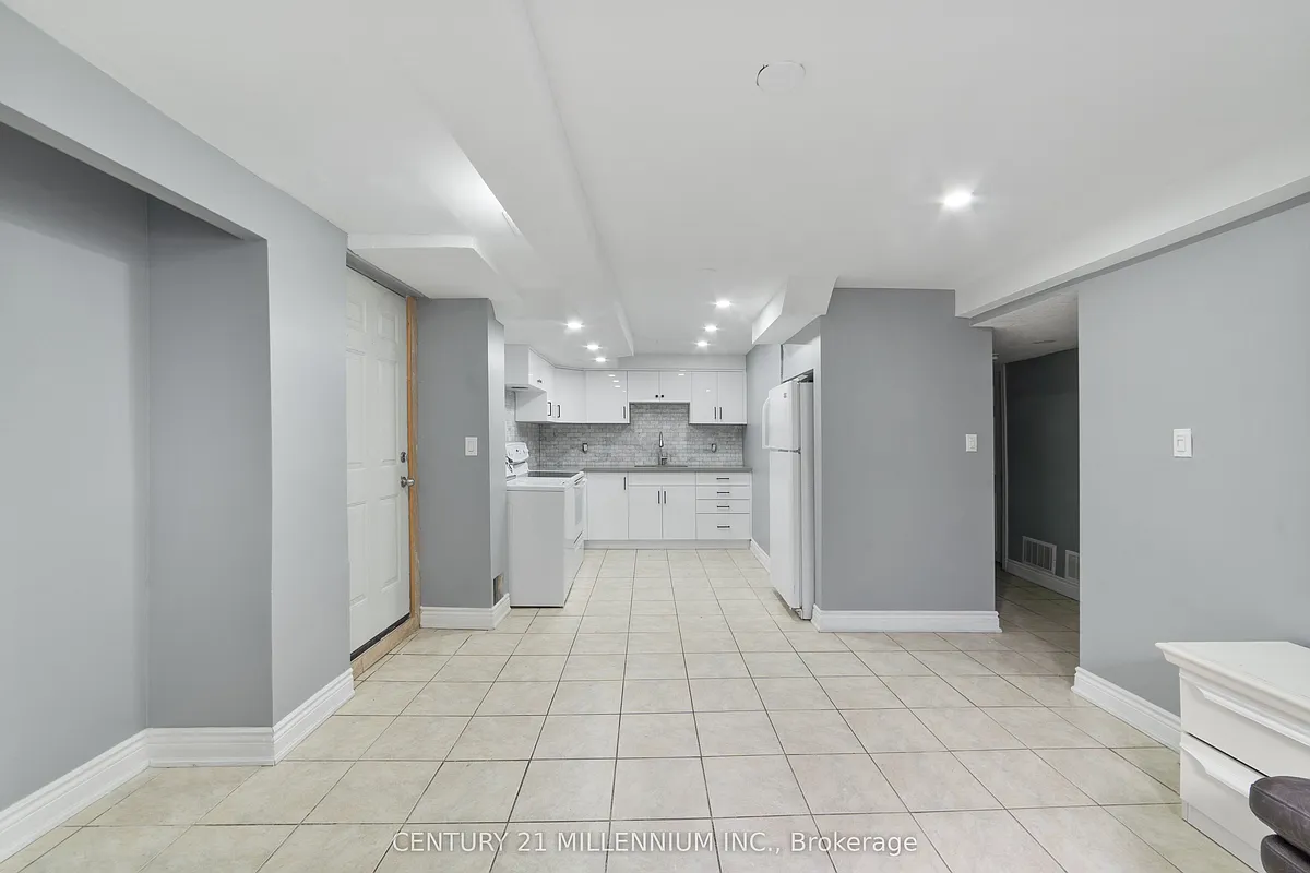Building Photo - 26 Newman Ct #LOWER