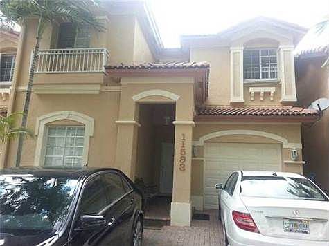 2nd image of 11593 NW 69th Ter #Te