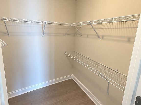 3rd image of 761 Bay St #4212