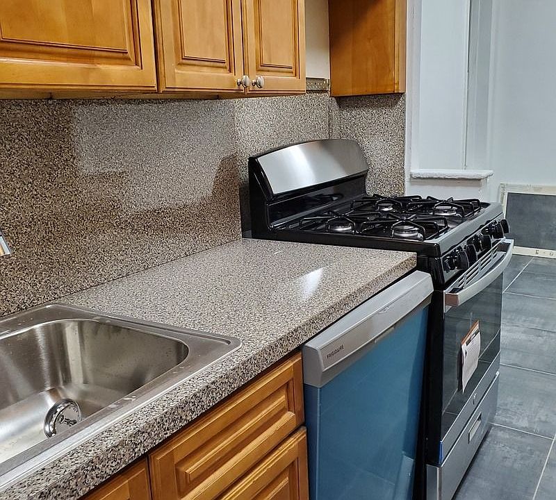1st image of 114-06 Queens Blvd #Od8