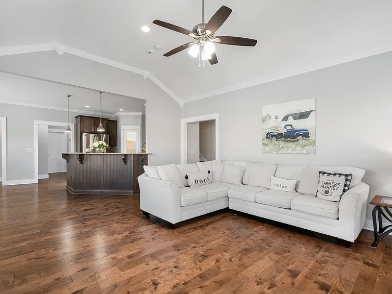 Great space for entertaining.