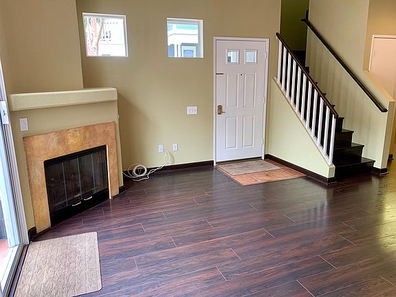 2nd image of 37 Carlsbad Ln