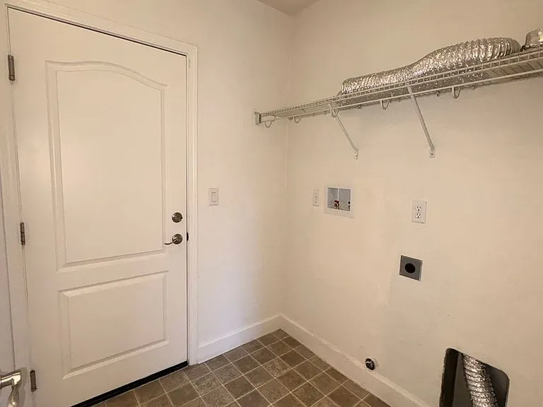 100 Mount Adams Cir — Photo 15