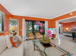 418 Brackenwood Ln S, Palm Beach Gardens, FL 33418