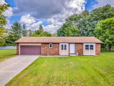 411 Peach St, Whitehall, MI, 49461