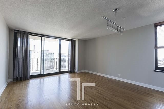 1st image of 3660 N Lake Shore Dr #36602606