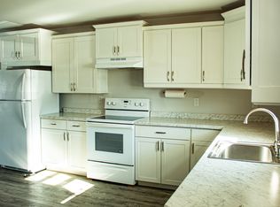 1138 Mapleton Rd, Mapleton, ME 04757