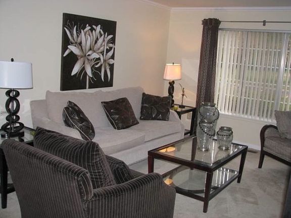 4th image of 1330 Astor Ave APT 1721