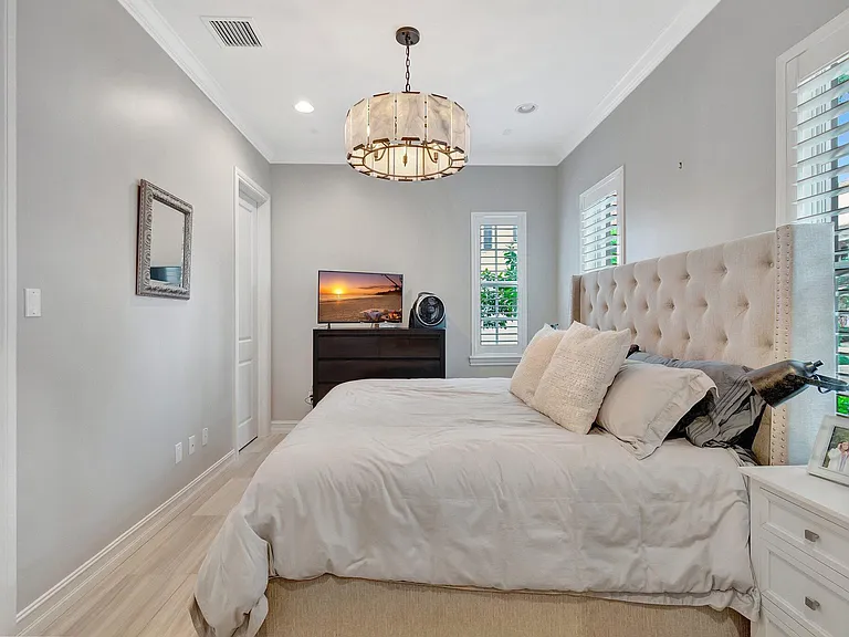 134 Madison Ln — Photo 11