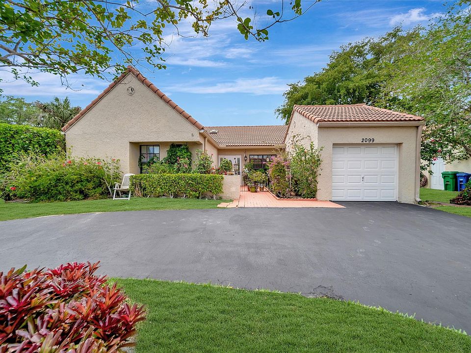 1st image of 2099 Maplewood Drive