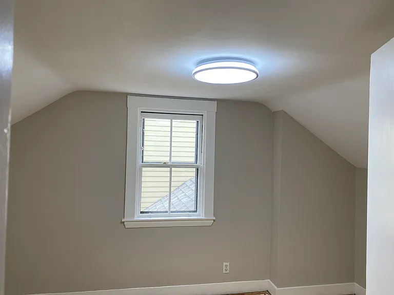 9 Ellsworth Ave #2 — Photo 11