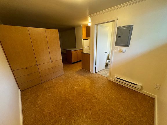 3rd image of 6547 4th Ave NE APT 9