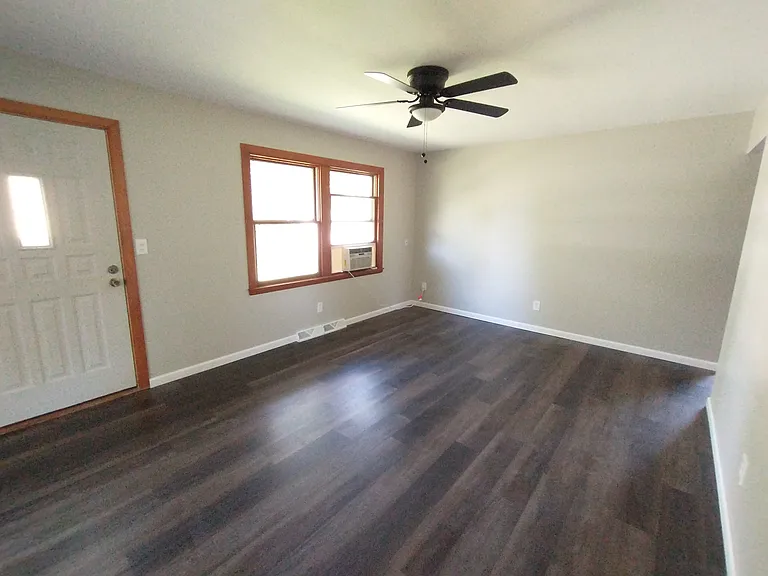 574 Willow Park Rd — Photo 15
