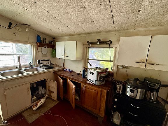 5th image of 1814 Noble St