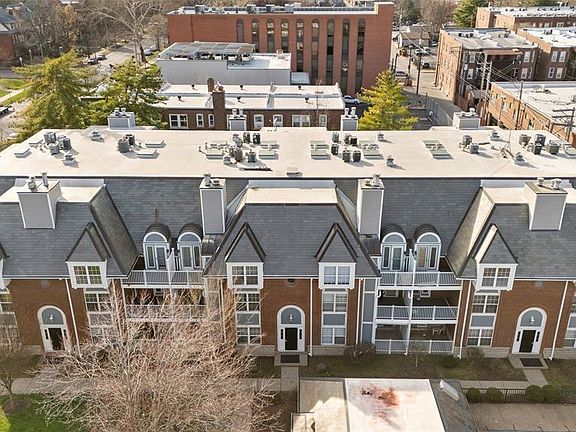 4th image of 4235 W Pine Blvd APT 3
