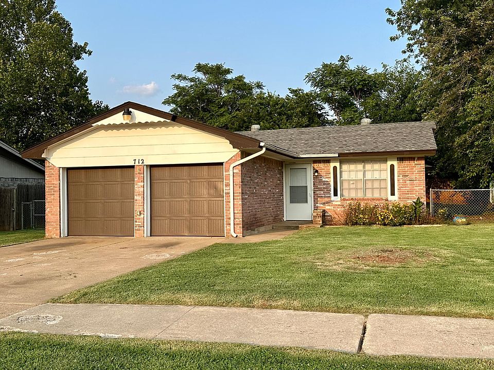 1st image of 712 S Highland Dr