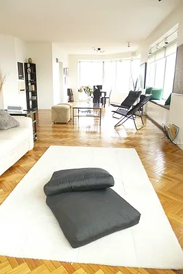 Rented by Keller Williams NYC | media 11