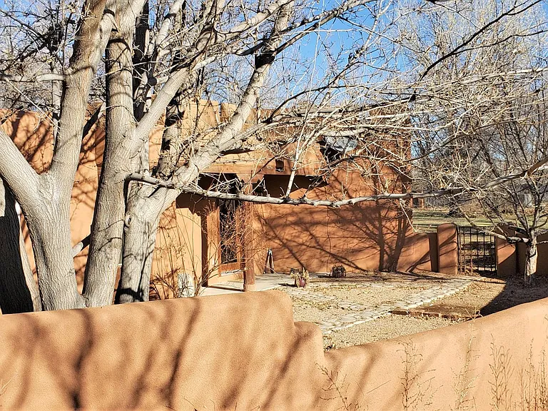 Rear walled patio area (facing vineyard)