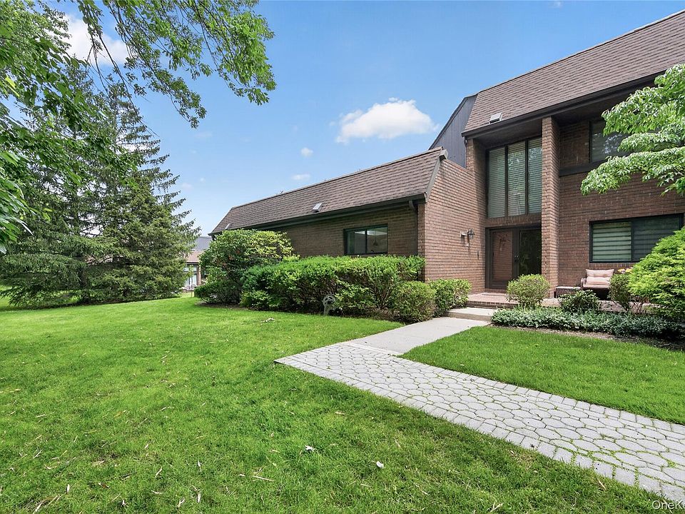 1st image of 66 Chestnut Hill