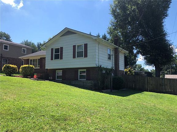 4th image of 605 E 11th St