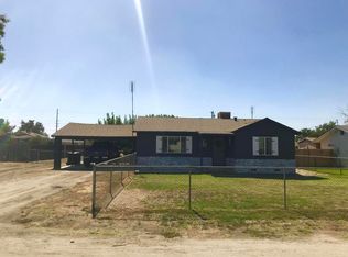533 W Bradbury Ave, Pixley, CA