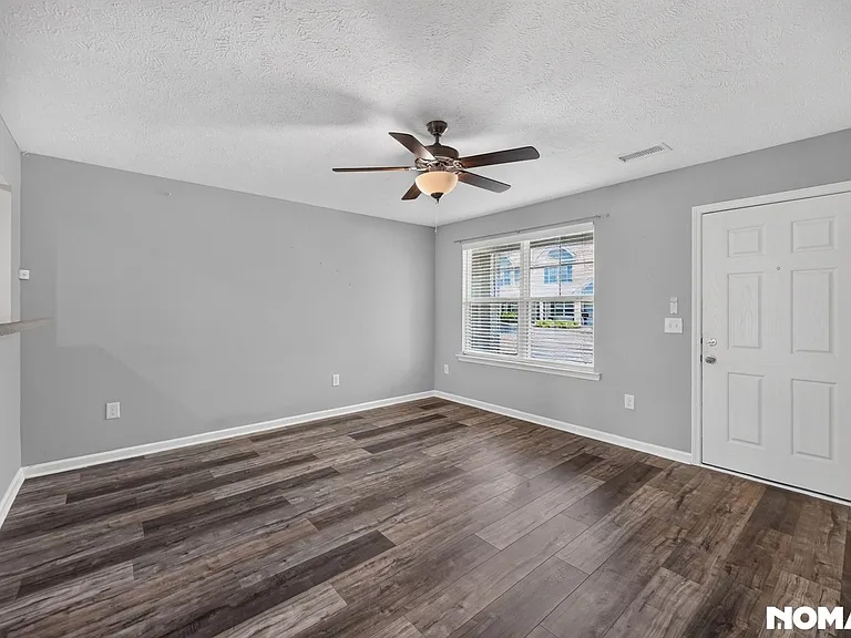 2356 Date Dr — Photo 13