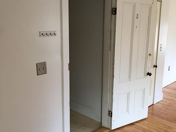 2nd image of 61 Cocasset St #3