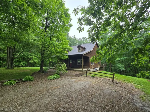 5209 Hanson Hill Rd, Stockport, OH 43787