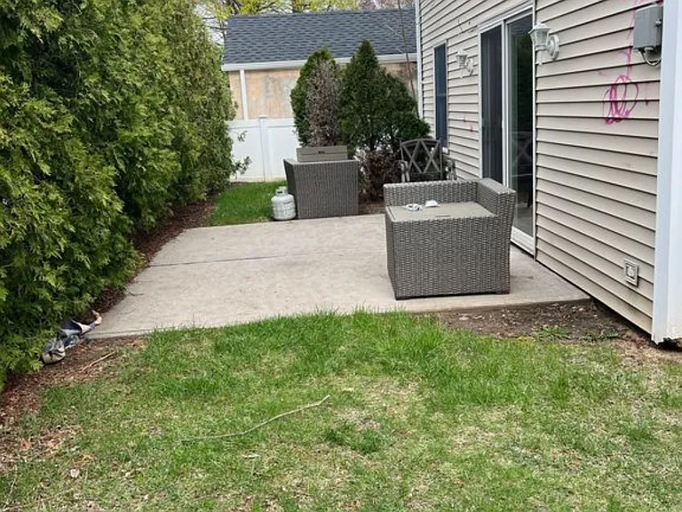 18 - Backyard
