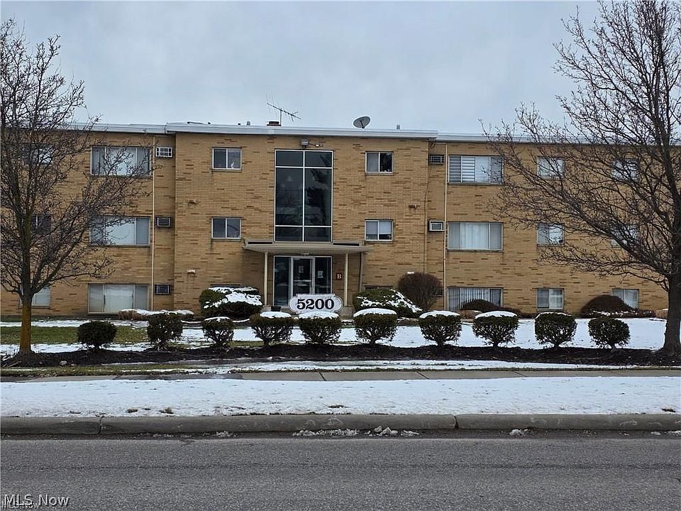 1st image of 5200 Royalton Rd APT 10C
