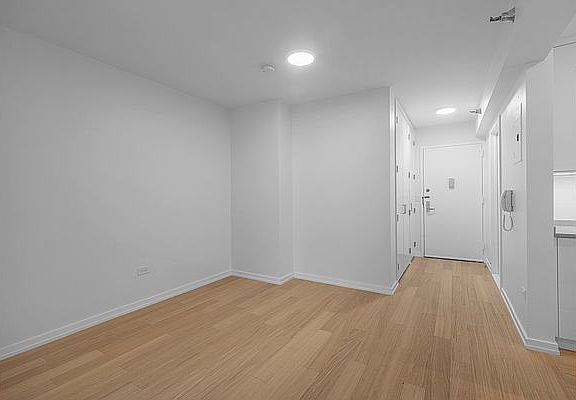 4th image of 75 W End Ave APT C10j