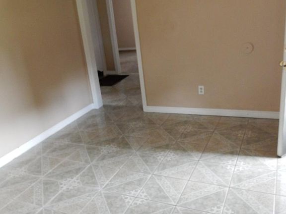3rd image of 3025 SW 26th St