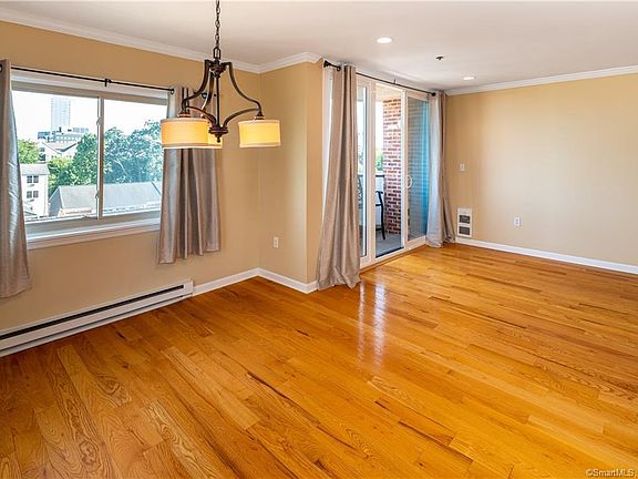 1611 Washington Boulevard