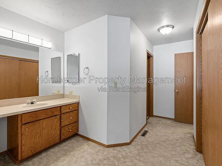 1603 E 33rd Ave #1603 — Photo 17