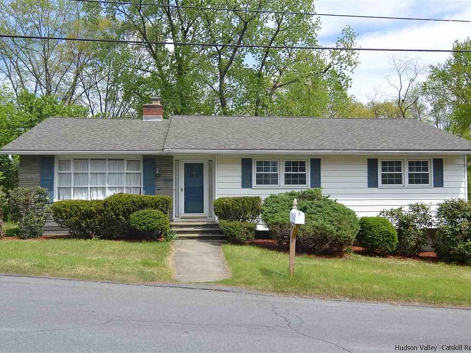 1st image of 345 Elmendorf Dr