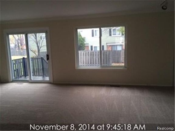 4th image of 37659 Charter Oaks Blvd