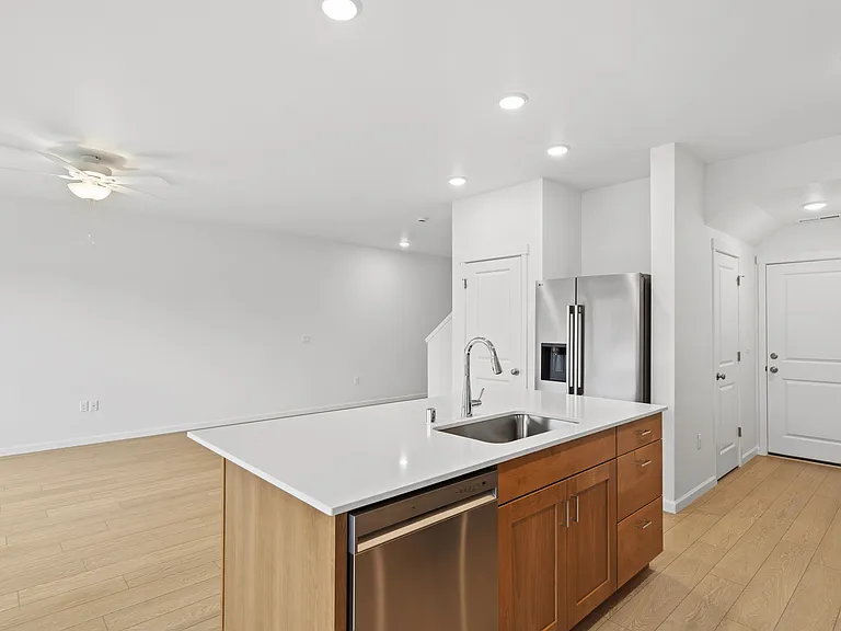 1409 NE 185th Ave — Photo 15