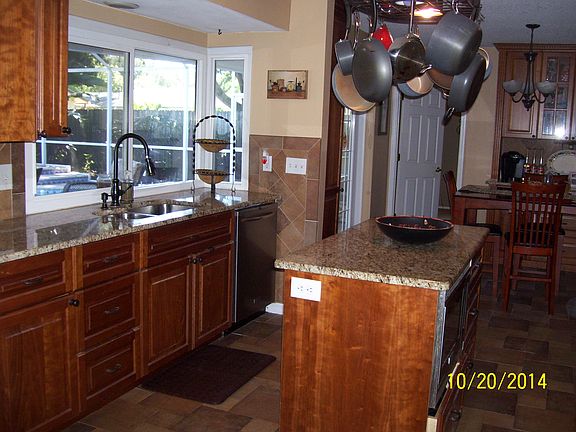 4th image of 2379 Barton Ln