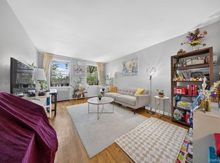 215-43 48th Ave #3E, Bayside, NY 11361