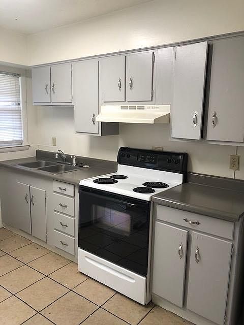 1st image of 659 Anniston Dr