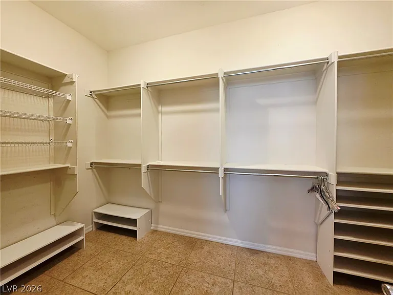 2312 Perrysburg Dr — Photo 24