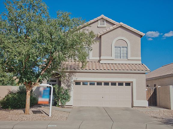 HodgeHome_037sm