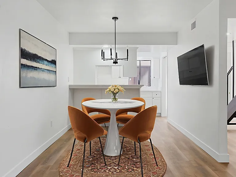 2601 Edmonton St #10B — Photo 3