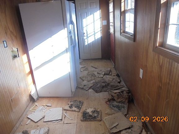 4th image of 319 W Talbott St